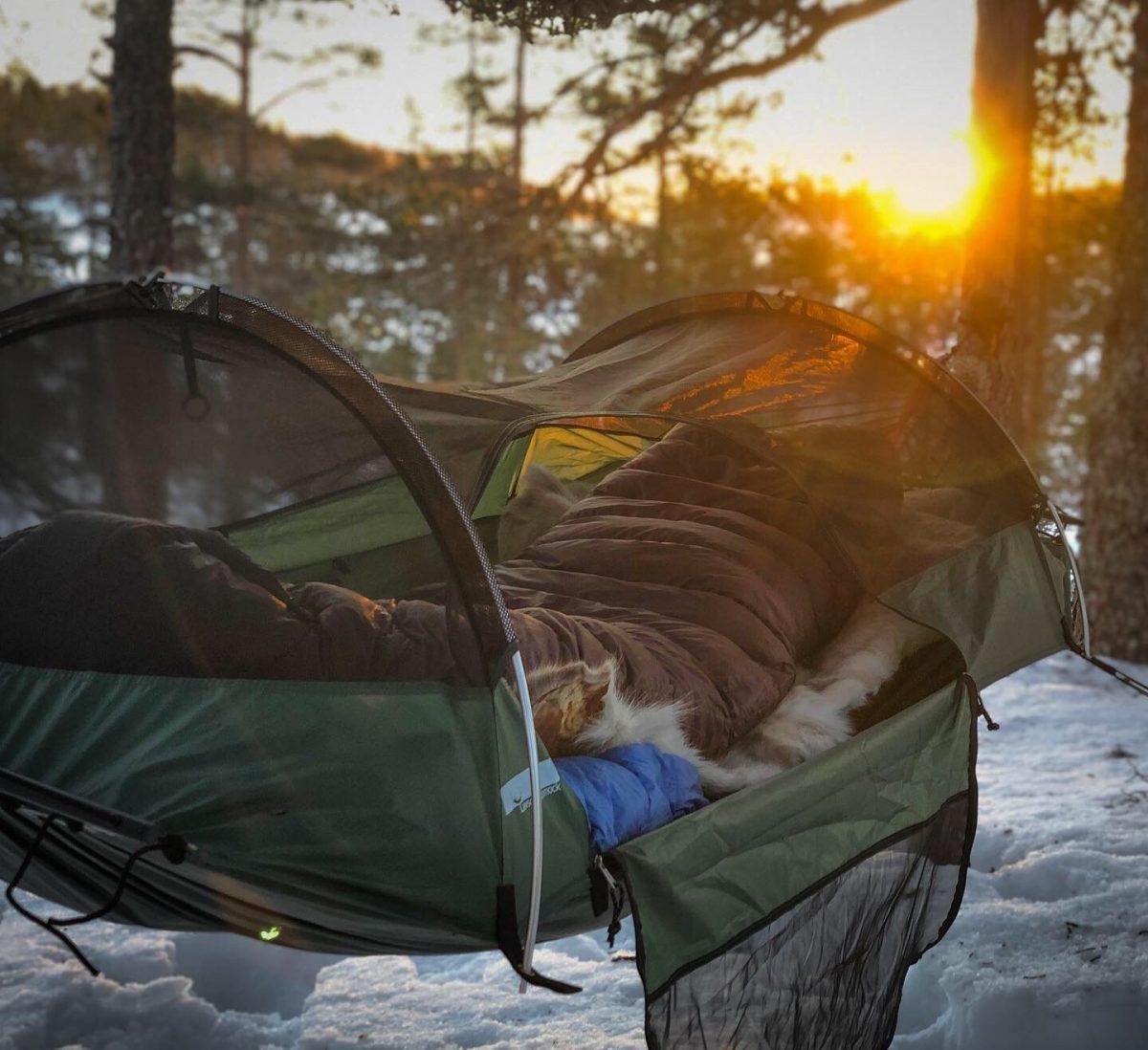 Hengekøye_ute_vinter